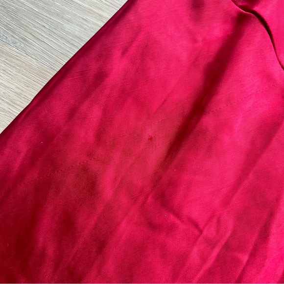 Selfie Leslie Well Versed Pleated Bust Front Split Dress in Wine - Picture 11 of 16